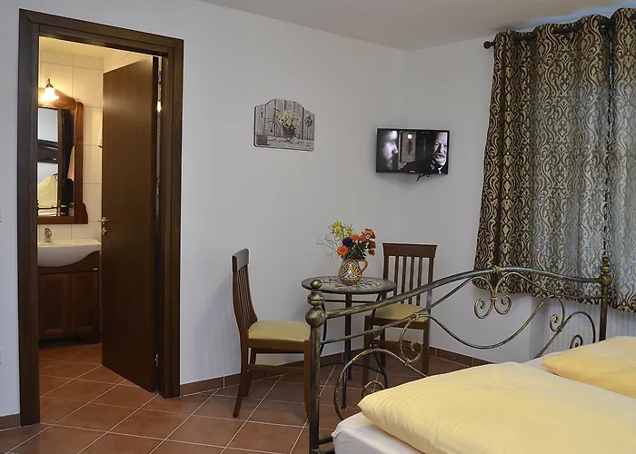 Restaurant La Hotel Maikammer